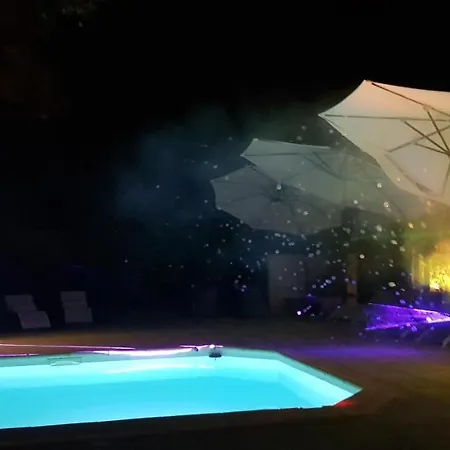 Feriehus Les De L'arbousier *